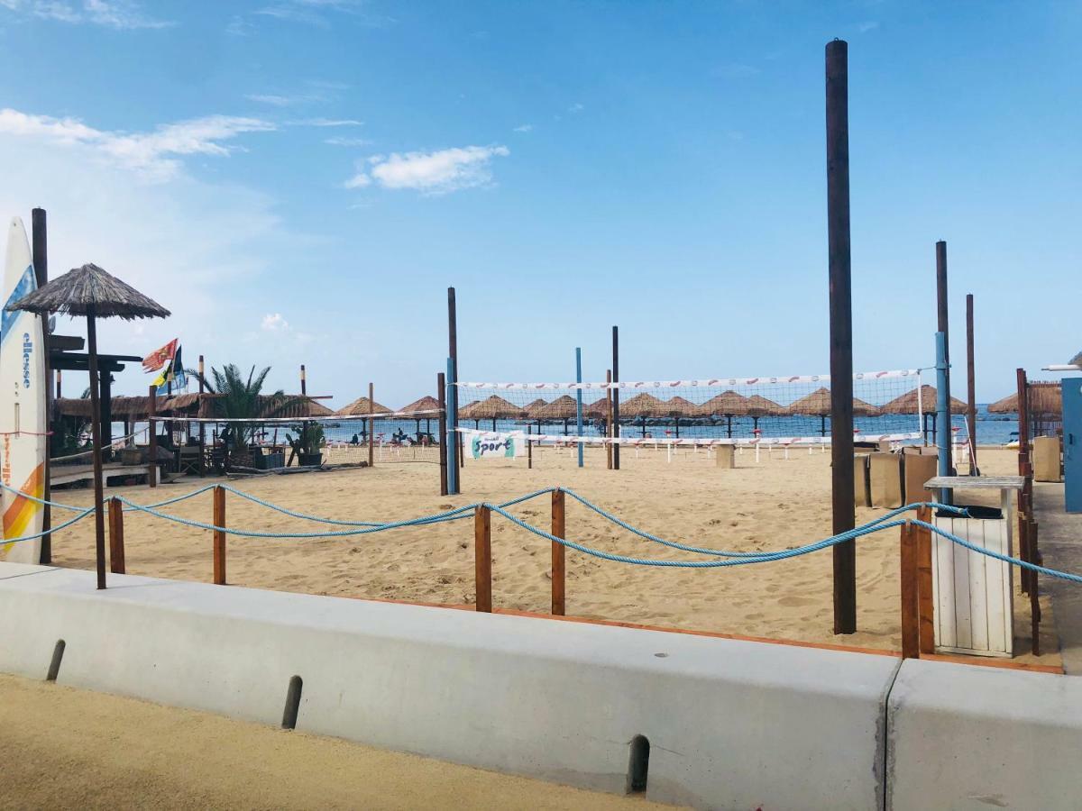 Appartamento Sul Mare Франкавила ал Маре Екстериор снимка